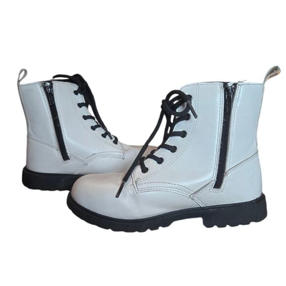 Levi's Girls Giselle 2 Neo Combat Boots size 2 - Picture 2 of 6